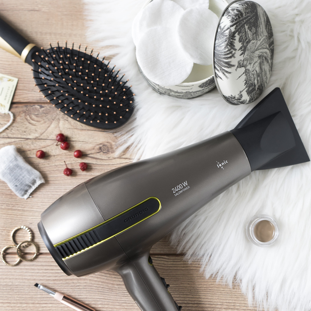 HD 8680 Saç Kurutma Makinesi